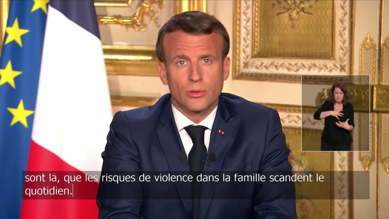 Discours d'Emmanuel Macron diffusé en direct le 13 avril 2020 avec une interprète LSF et sous-titré.